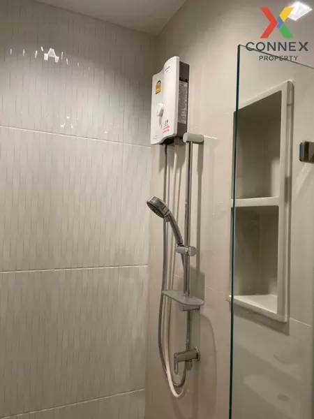 FOR RENT condo , Life Asoke-Rama 9 , corner unit , MRT-Phra Ram 9