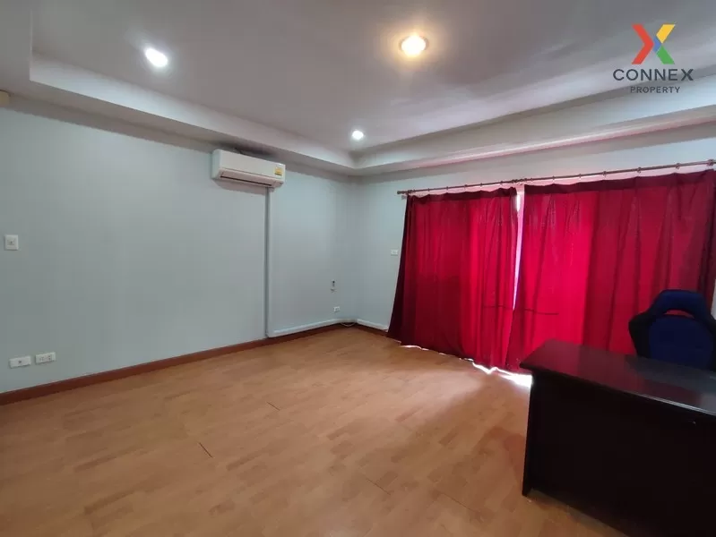 ทาวน์โฮม 3 ชั้น 6 นอน ม.เดอะเนเจอร์ซิตี้ เพชรเกษม 69 หนองแขม กรุง