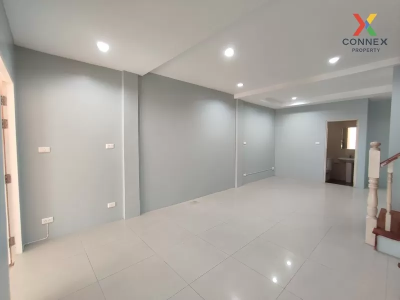 ทาวน์โฮม 3 ชั้น 6 นอน ม.เดอะเนเจอร์ซิตี้ เพชรเกษม 69 หนองแขม กรุง 3