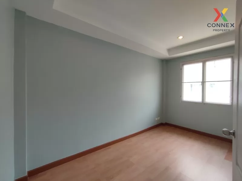 ทาวน์โฮม 3 ชั้น 6 นอน ม.เดอะเนเจอร์ซิตี้ เพชรเกษม 69 หนองแขม กรุง