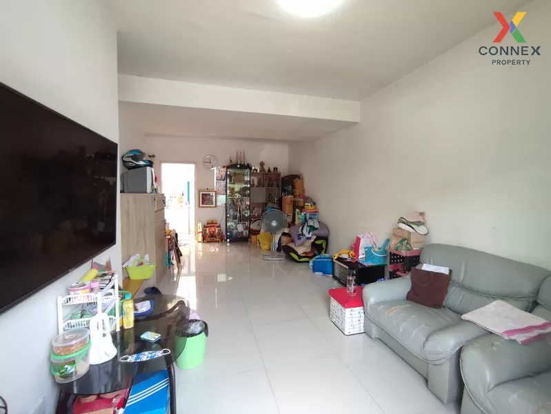 FOR SALE townhome , Pruksa Ville 53/1 Sakae Ngam , wide frontage  3