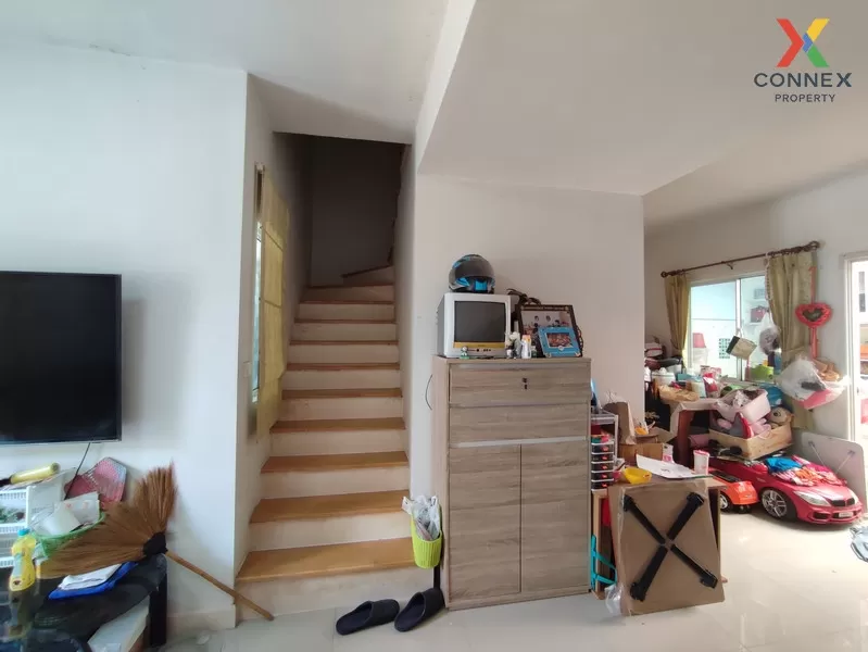 FOR SALE townhome , Pruksa Ville 53/1 Sakae Ngam , wide frontage 