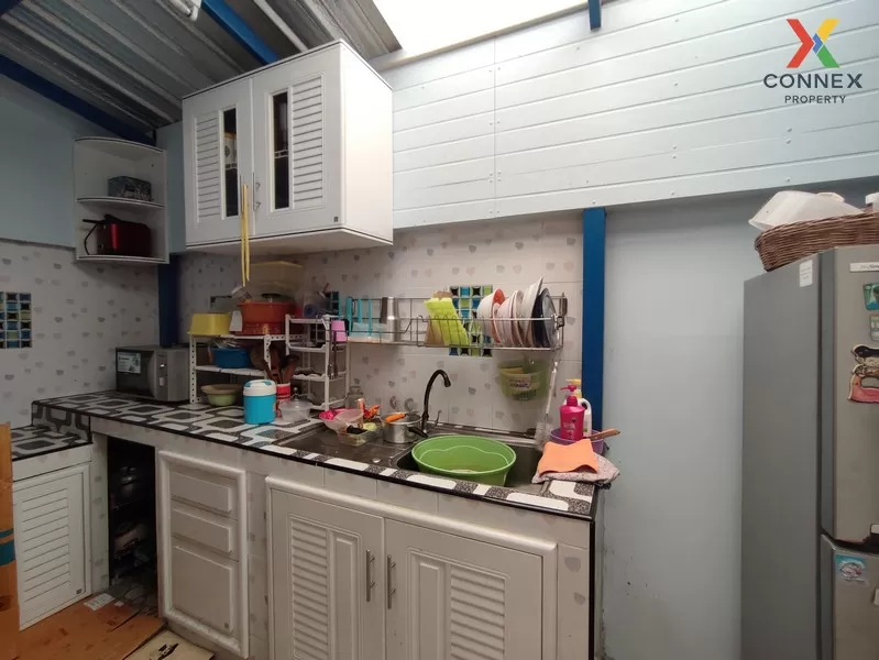 FOR SALE townhome , Pruksa Ville 53/1 Sakae Ngam , wide frontage 