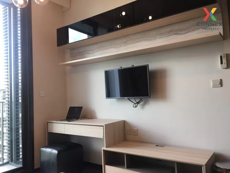 FOR RENT condo , EDGE Sukhumvit 23 , Duplex , corner unit , BTS-A 2