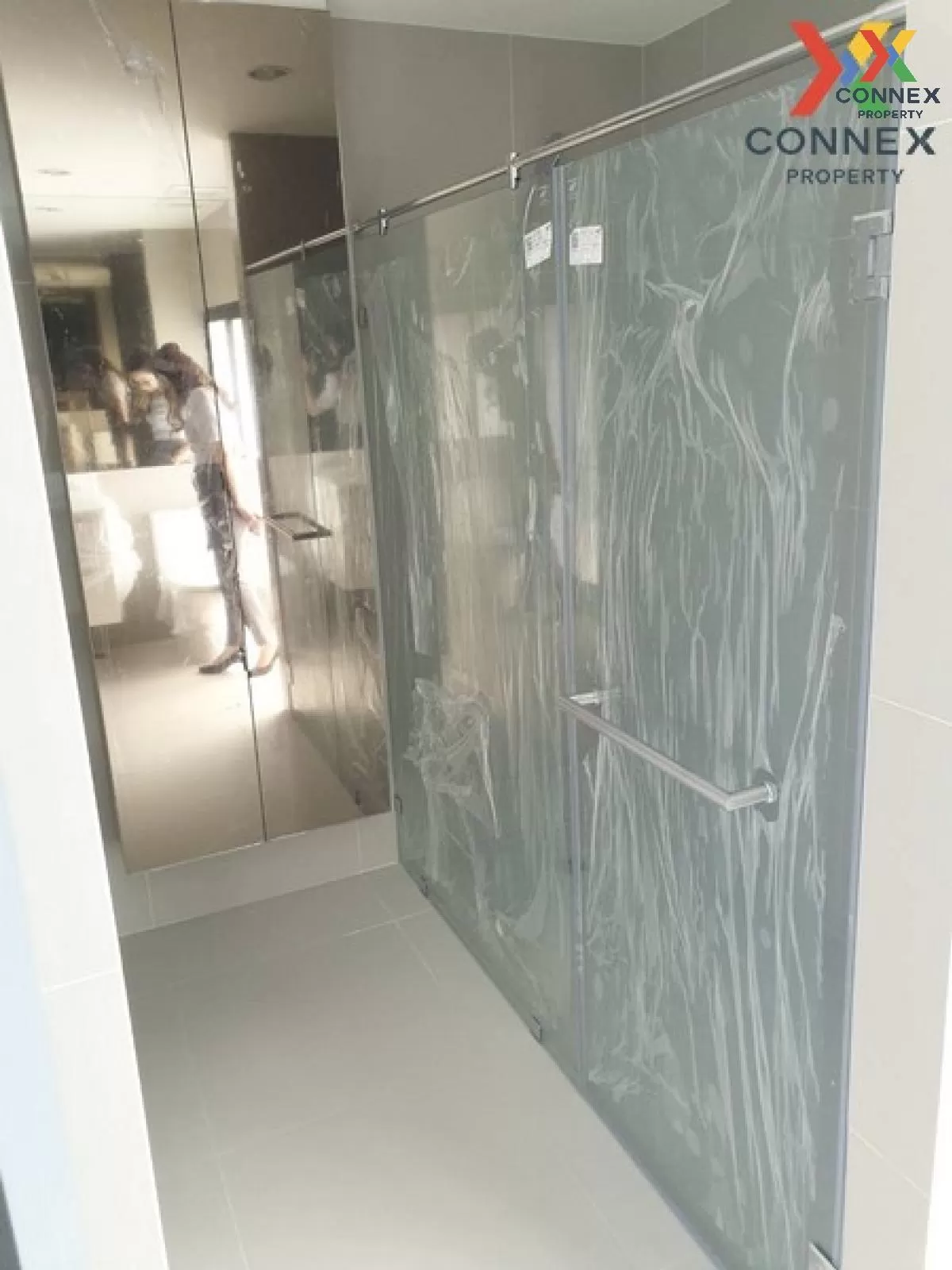 เช่า คอนโด  Noble Above Wireless-Ruamrudee BTS-เพลินจิต เพลินจิต 