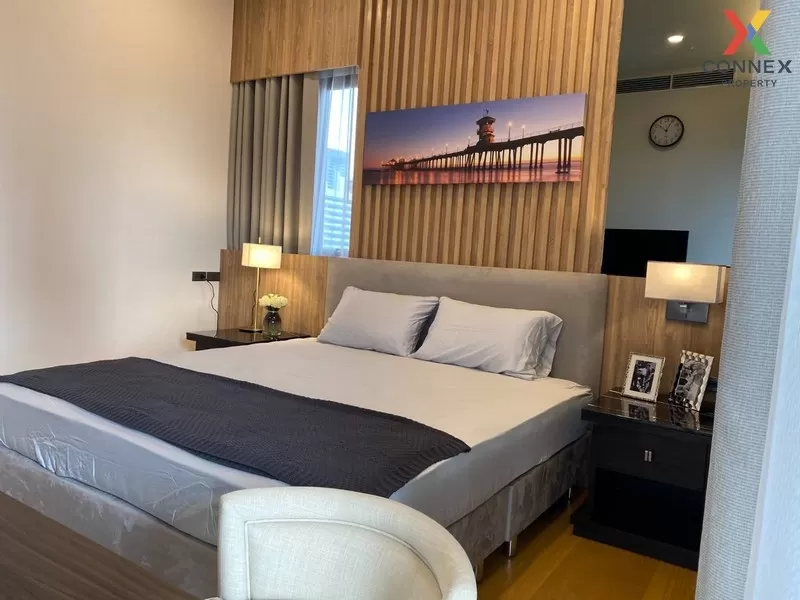 FOR RENT condo , Siamese Exclusive Sukhumvit 31 , high floor , BT