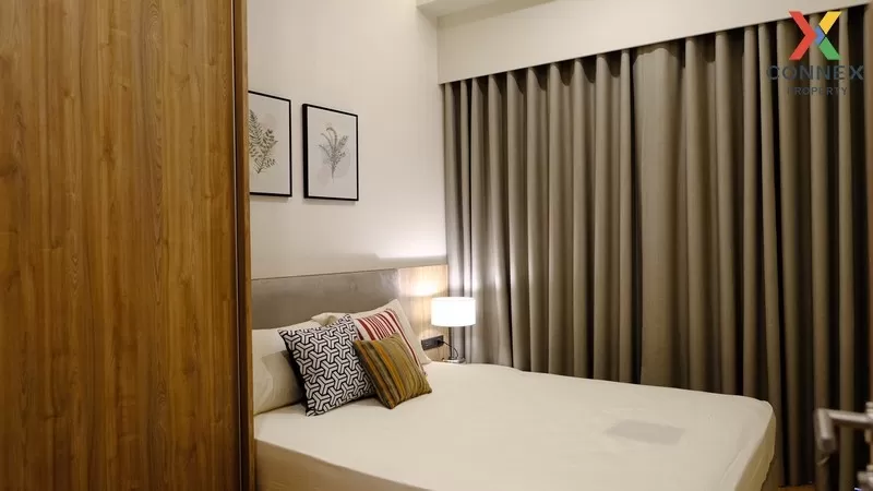 FOR RENT condo , Siamese Exclusive Sukhumvit 31 , high floor , BT