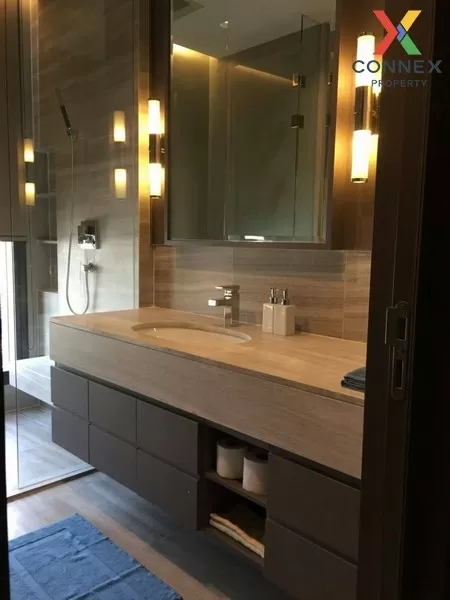 FOR RENT condo , The Diplomat Sathorn , corner unit , BTS-Surasak