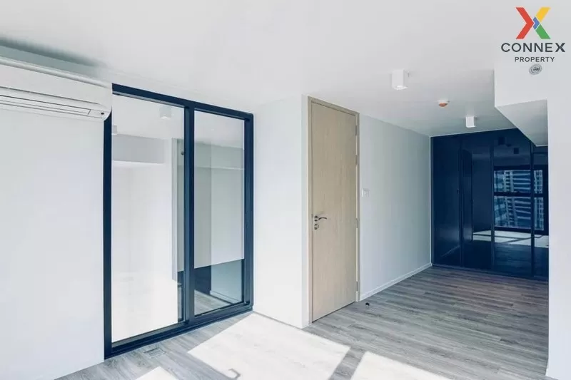 ขาย คอนโด  The Lofts Silom BTS-สุรศักดิ์ สีลม สีลม บางรัก กรุงเทพ ขาย คอนโด  The Lofts Silom BTS-สุรศักดิ์ สีลม สีลม บางรัก กรุงเทพ