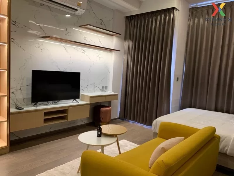 FOR RENT condo , Park Origin Phayathai , high floor , BTS-Phaya T