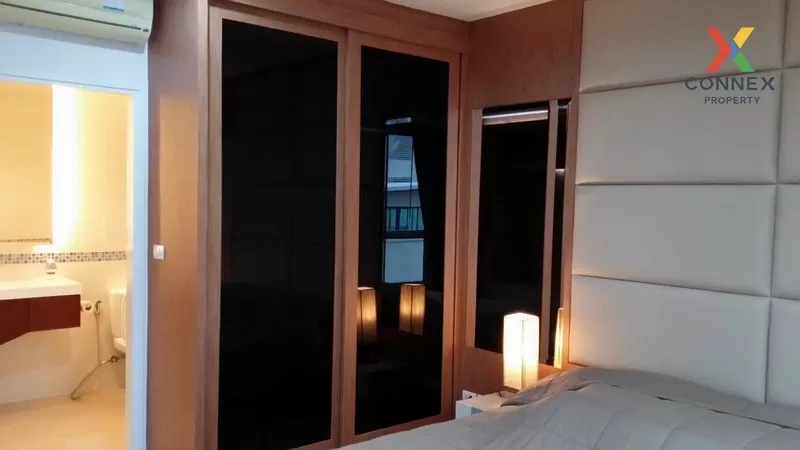 FOR RENT condo , Life @ Sathorn 10 , high floor , BTS-Chong Nonsi