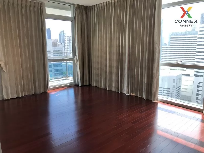 FOR RENT condo , Athenee Residence , Duplex , high floor , BTS-Ph