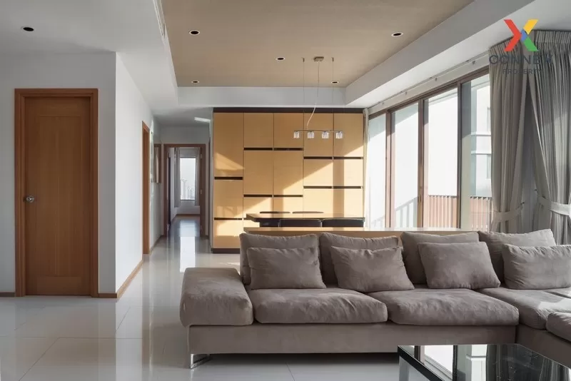 FOR RENT condo , The Emporio Place , Duplex , high floor , BTS-Ph 3