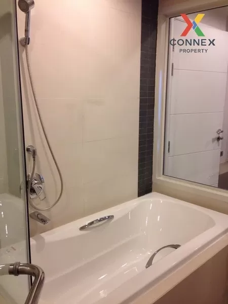 FOR RENT condo , The Crest Sukhumvit 49 , Duplex , high floor , B FOR RENT condo , The Crest Sukhumvit 49 , Duplex , high floor , B 4