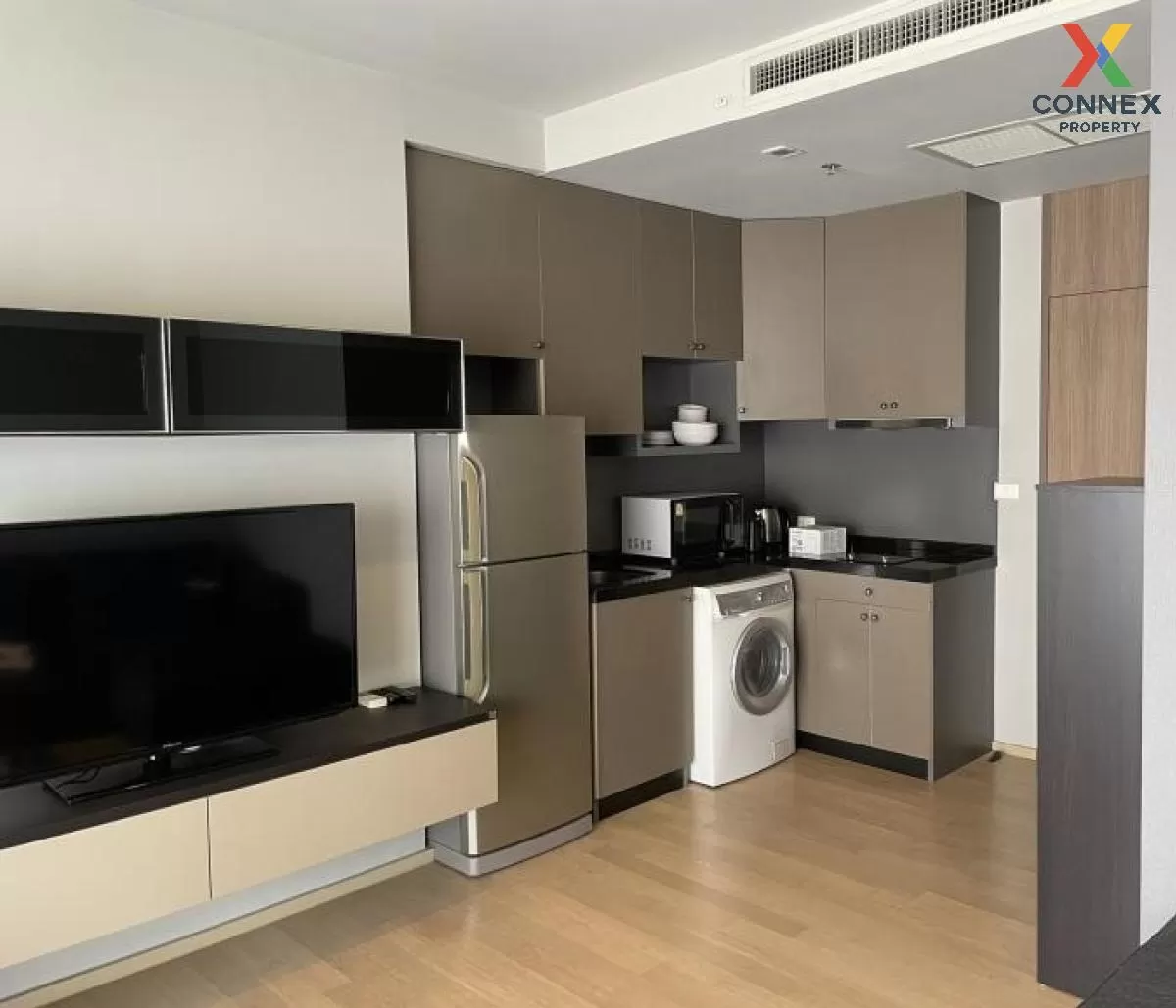 FOR RENT condo , Noble Refine Sukhumvit 26 , Duplex , high floor  2