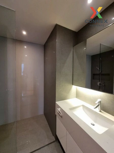 FOR RENT condo , Aequa Residence Sukhumvit 49 , Duplex , high flo 4