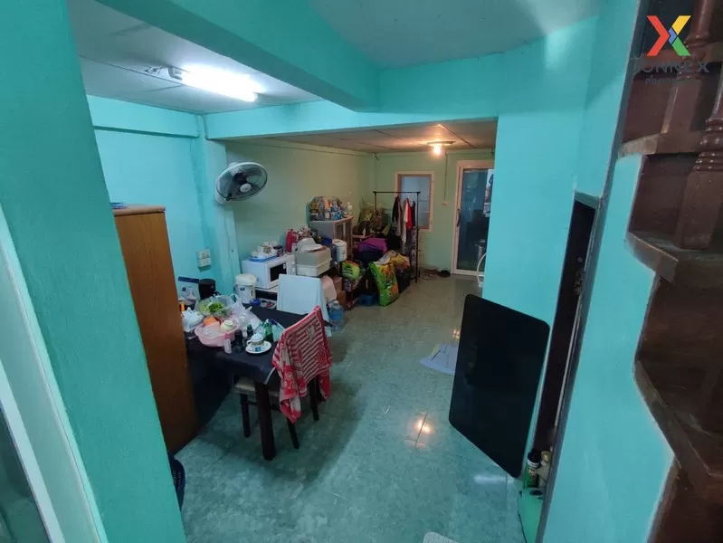 FOR SALE townhome , Baan Khajeenuch , wide frontage , Khlong Phra 3