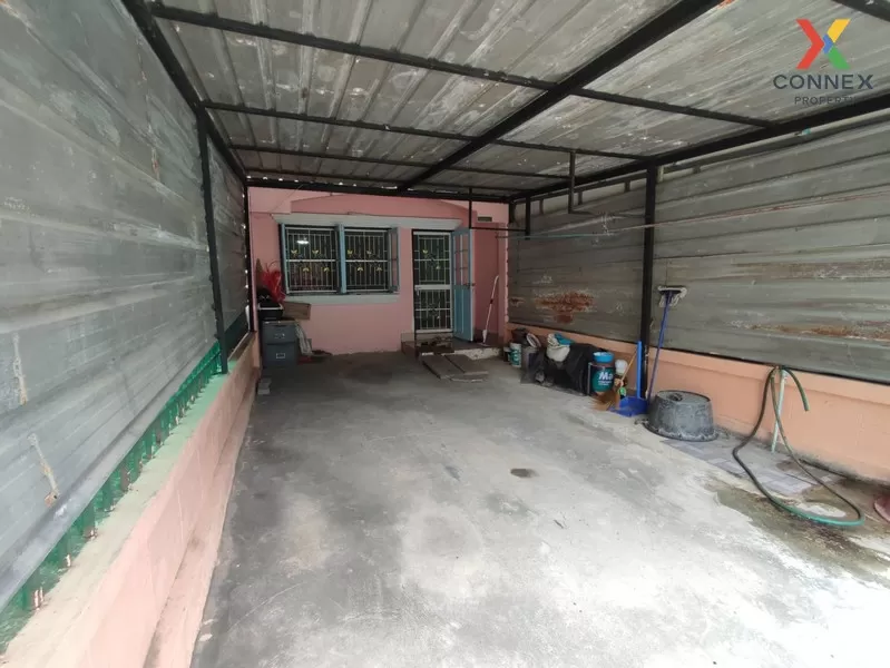 FOR SALE townhome , Baan Khajeenuch , wide frontage , Khlong Phra 2