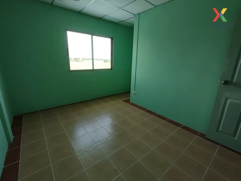 FOR SALE townhome , Baan Dan Thong Village , wide frontage ,  , S