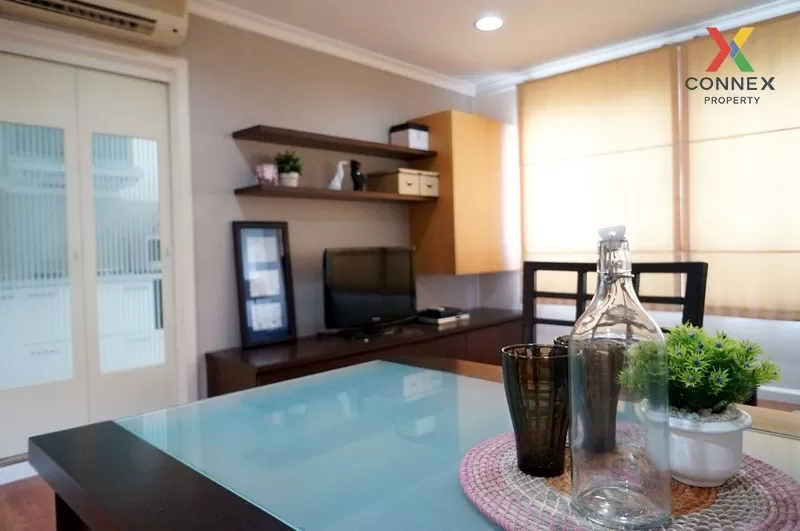 FOR RENT condo , Lumpini Suite Sukhumvit 41 , Duplex , wide front FOR RENT condo , Lumpini Suite Sukhumvit 41 , Duplex , wide front