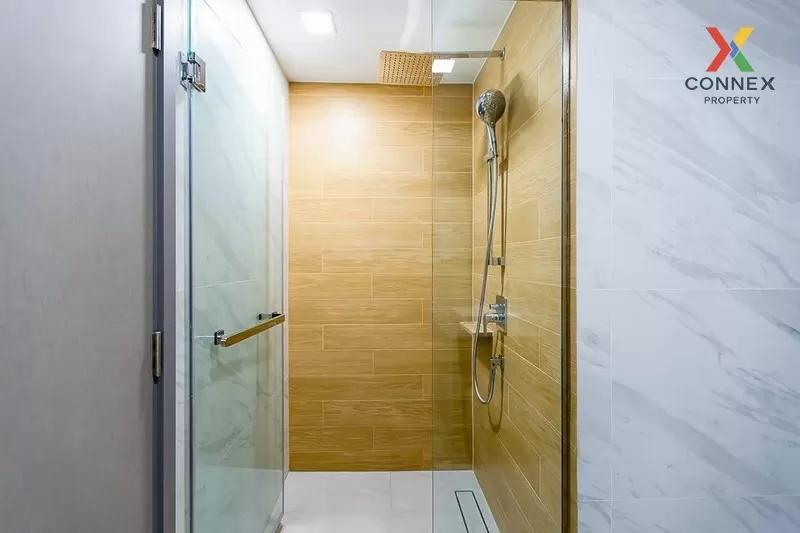 FOR RENT condo , Taka Haus , Duplex , high floor , BTS-Ekkamai , 