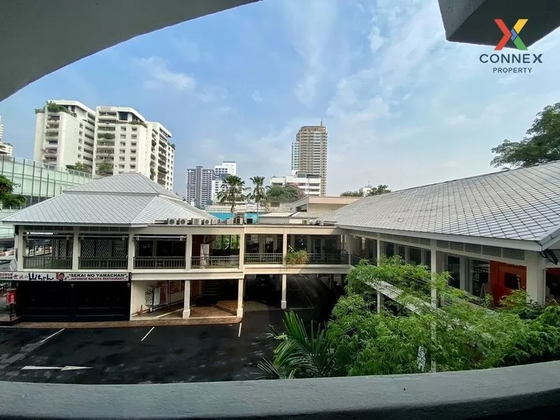 FOR SALE condo , Royal Castle , Duplex , high floor , BTS-Phrom P