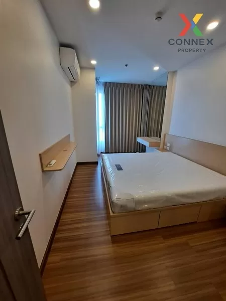 FOR RENT condo , Supalai Premier Charoen Nakhon , Duplex , wide f 4