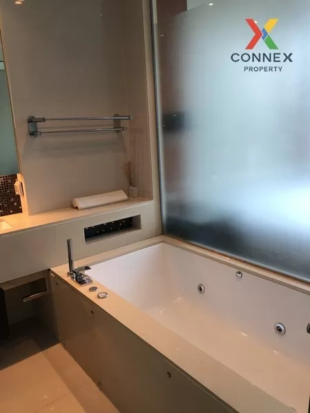 FOR RENT condo , The Address Sukhumvit 28 , Duplex , wide frontag