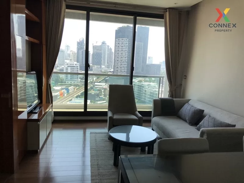 FOR RENT condo , The Address Sukhumvit 28 , Duplex , wide frontag