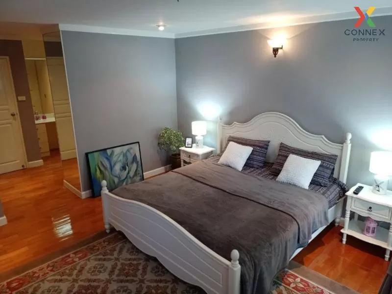 FOR RENT condo , Supalai Place Sukhumvit 39 , Duplex , nice view 