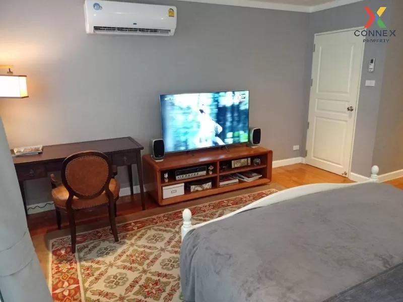 FOR RENT condo , Supalai Place Sukhumvit 39 , Duplex , nice view 