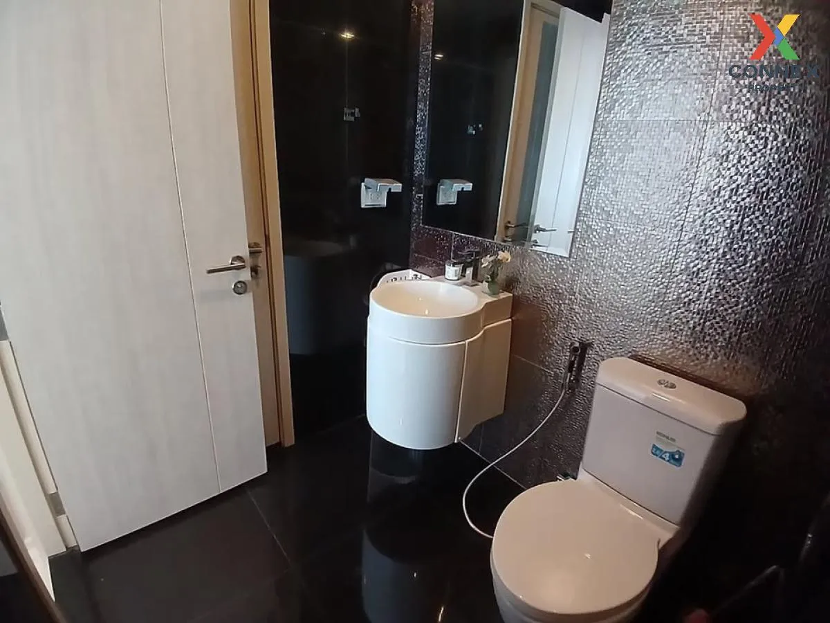 FOR RENT condo , Rhythm Sukhumvit 36-38 , Duplex , nice view , BT