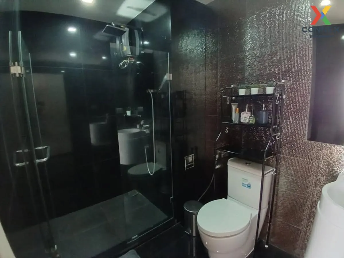 FOR RENT condo , Rhythm Sukhumvit 36-38 , Duplex , nice view , BT