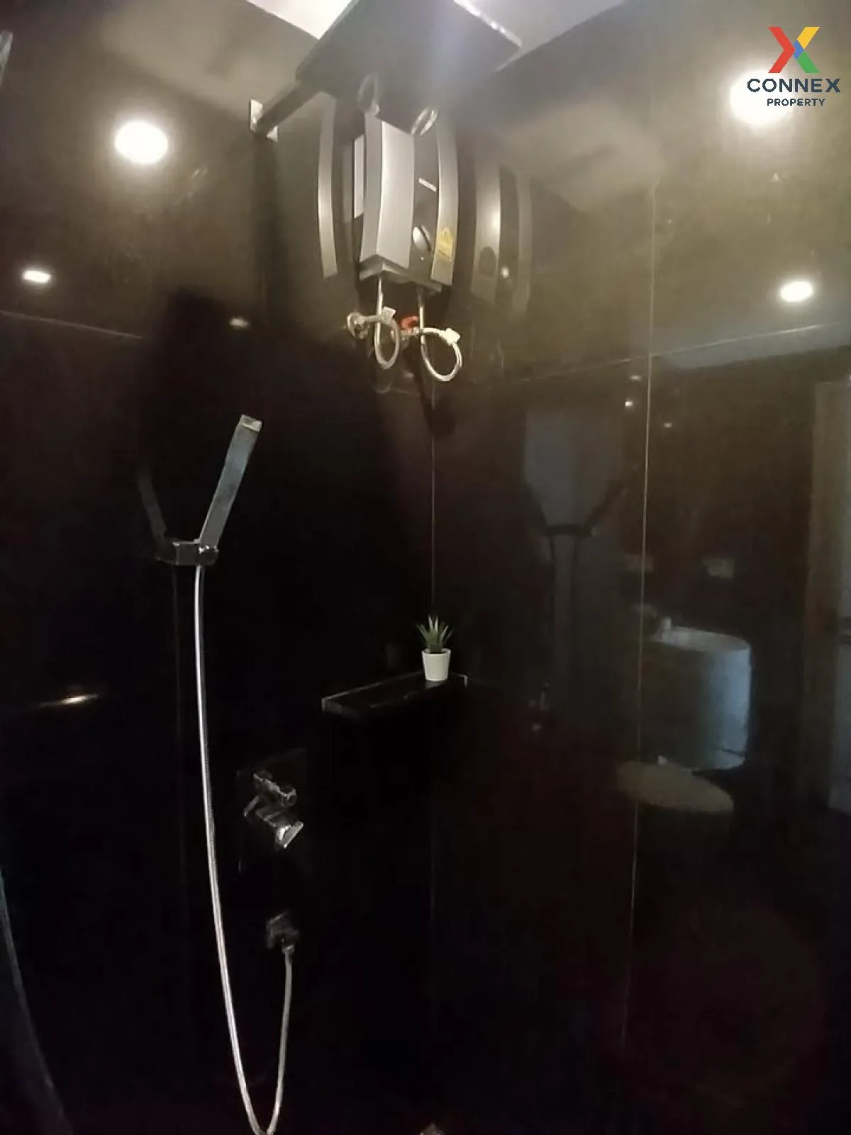 FOR RENT condo , Rhythm Sukhumvit 36-38 , Duplex , nice view , BT