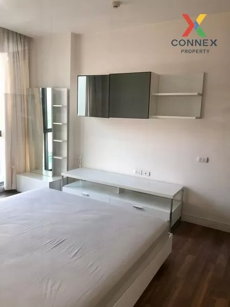FOR RENT condo , The Room Sukhumvit 62 , Duplex , high floor , BT
