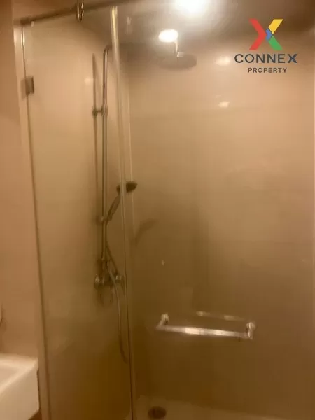 FOR RENT condo , Hive Sukhumvit 65 , Duplex , high floor , BTS-Ek