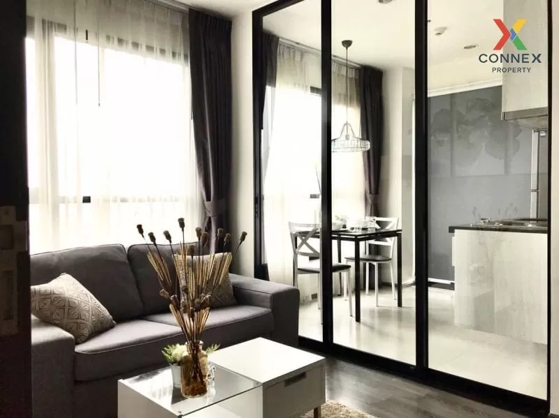 FOR SALE condo , The Base Park East Sukhumvit 77 , Duplex , corne 1