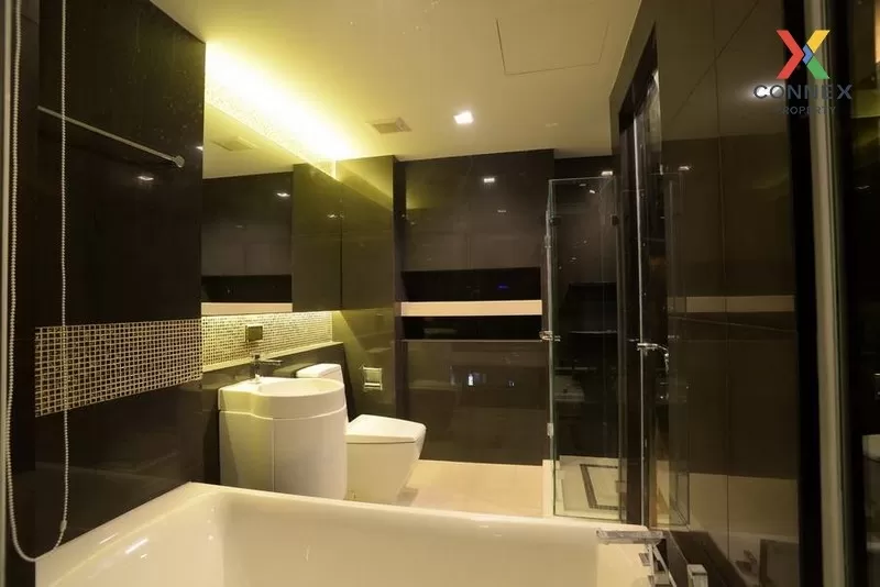 FOR RENT condo , Rhythm Sathorn , high floor , BTS-Saphan Taksin  4