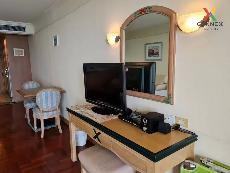 FOR RENT condo , TEAL Sathorn - Taksin , Duplex , high floor , BT