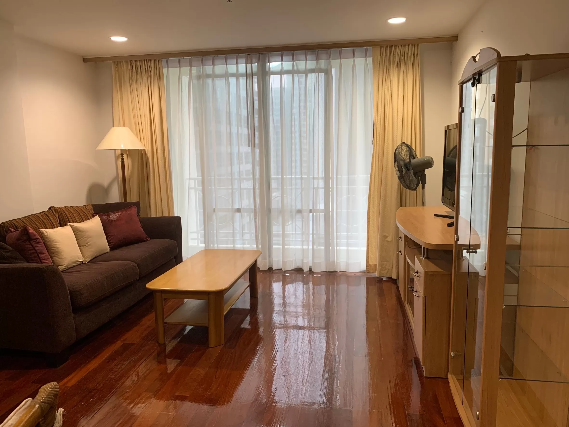 FOR RENT condo , Asoke Place , Duplex , nice view , BTS-Asok , Kh 1