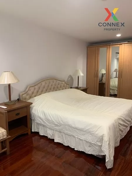 FOR RENT condo , Asoke Place , Duplex , nice view , BTS-Asok , Kh