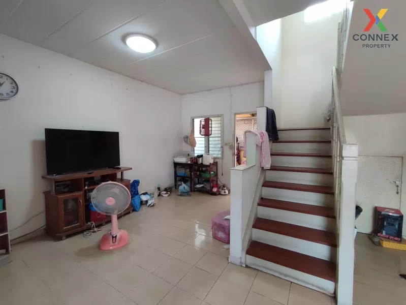 FOR SALE townhome , Baan Pisan Bang Kadi 2 , wide frontage , Sama FOR SALE townhome , Baan Pisan Bang Kadi 2 , wide frontage , Sama 4