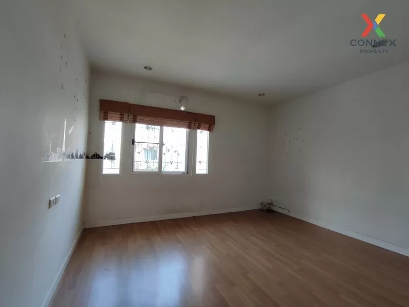 ขายถูก ทาวน์โฮม ม. ปริญลักษณ์ เพชรเกษม 69 หนองแขม กรุงเทพมหานคร C 4