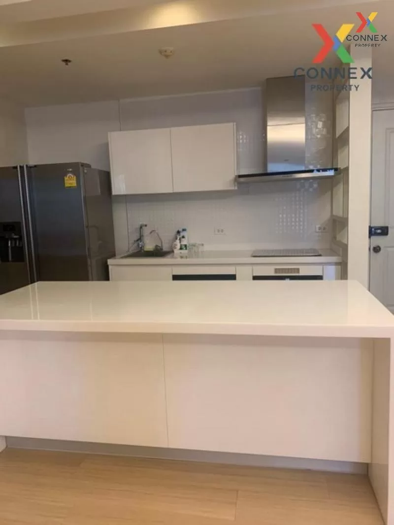 FOR RENT condo , Baan Sathorn Chaopraya , Duplex , high floor , B