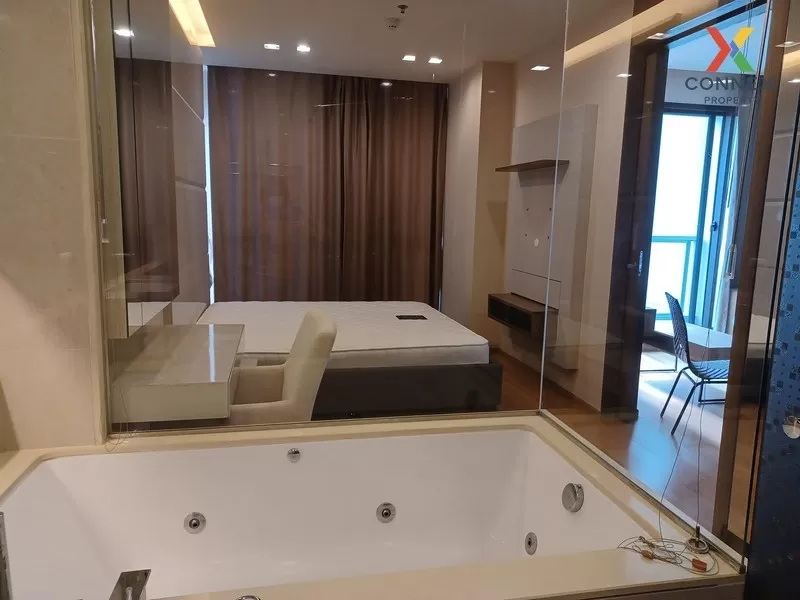 FOR RENT condo , The Address Sathorn , Duplex , nice view , BTS-S 4