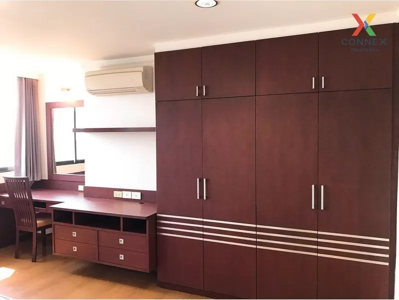 FOR RENT condo , Supalai Place Sukhumvit 39 , Duplex , wide front FOR RENT condo , Supalai Place Sukhumvit 39 , Duplex , wide front