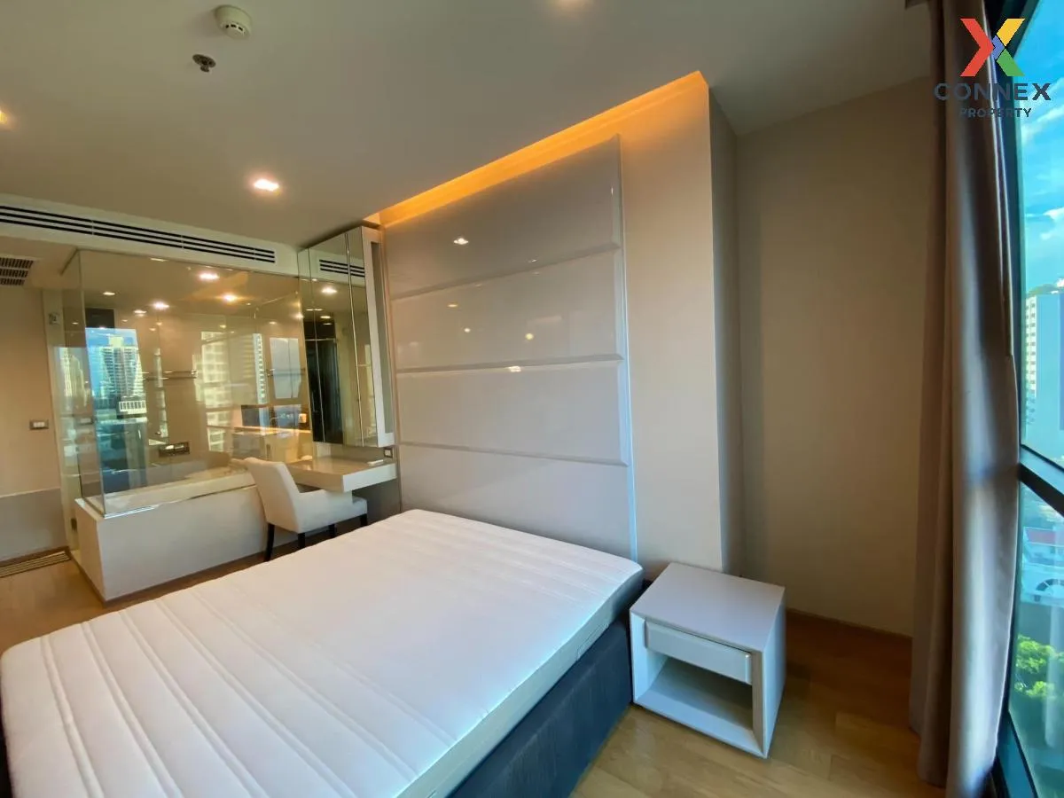 FOR RENT condo , The Address Sathorn , Duplex , high floor , BTS-