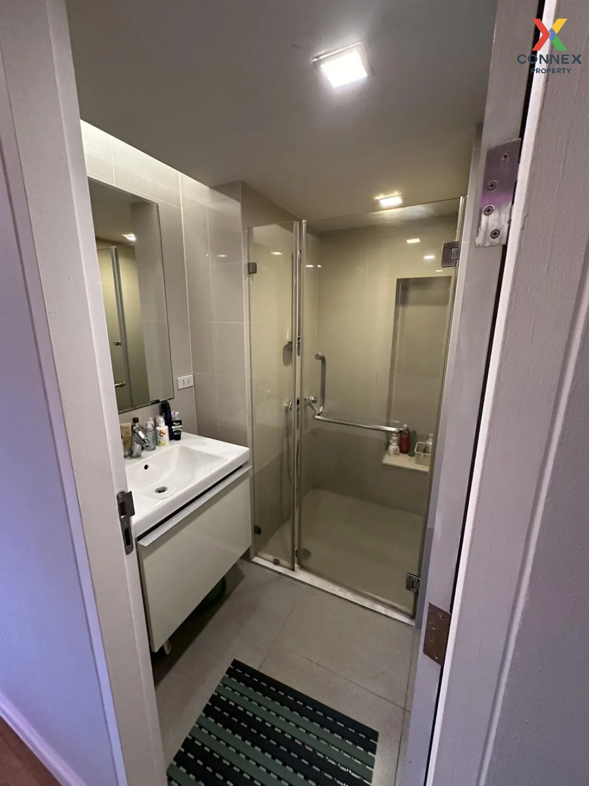 FOR RENT condo , Focus Ploenchit , Duplex , high floor , BTS-Phlo