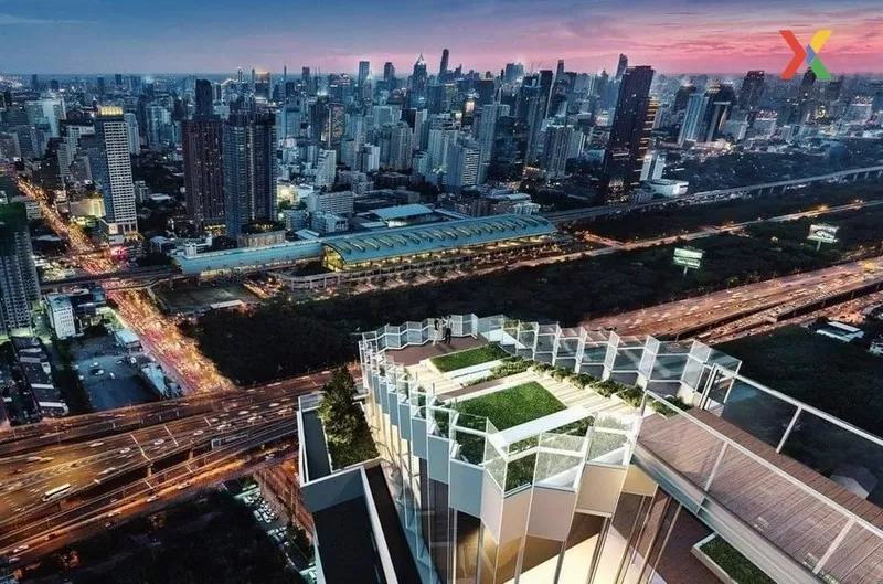 FOR RENT condo , Life Asoke-Rama 9 , MRT-Phra Ram 9 , Makkasan , 