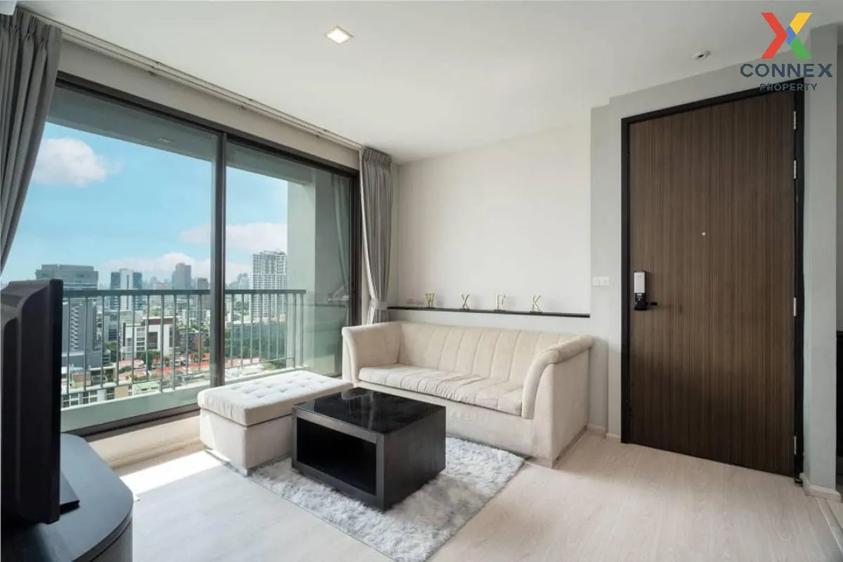 FOR RENT condo , RHYTHM Sukhumvit 44/1 , Duplex , nice view , BTS 2